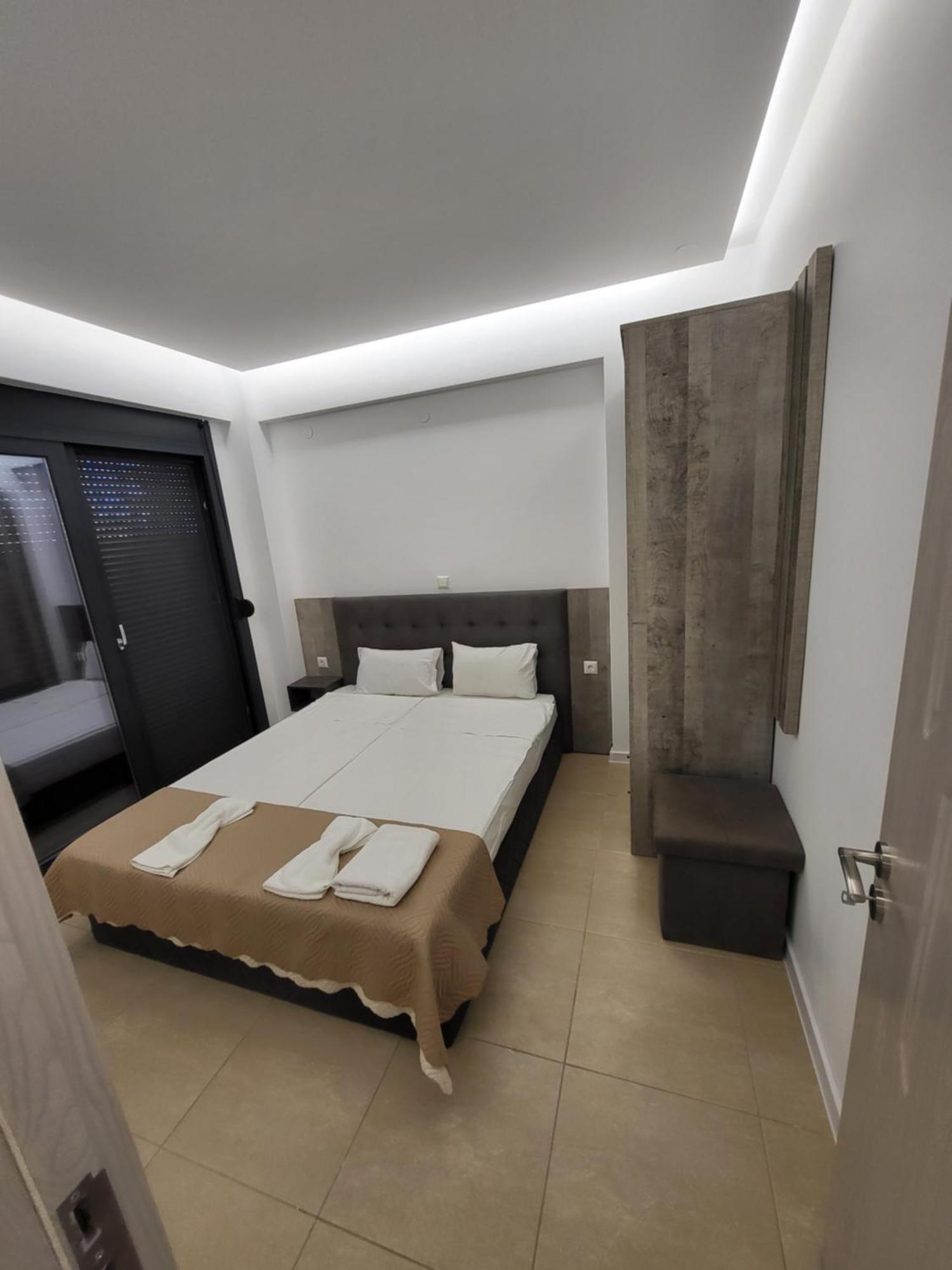 Radina Family Aparthotel Kallithea  Eksteriør bilde